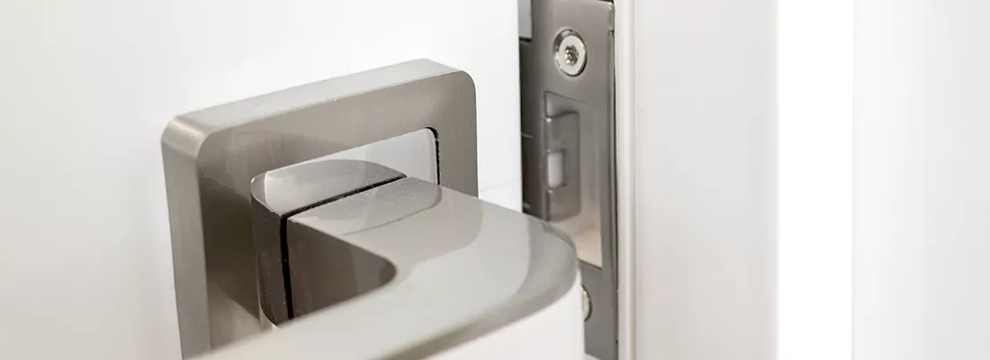 Seamless Integration of Magnetic Locks with Access Control Systems in Wright, FL